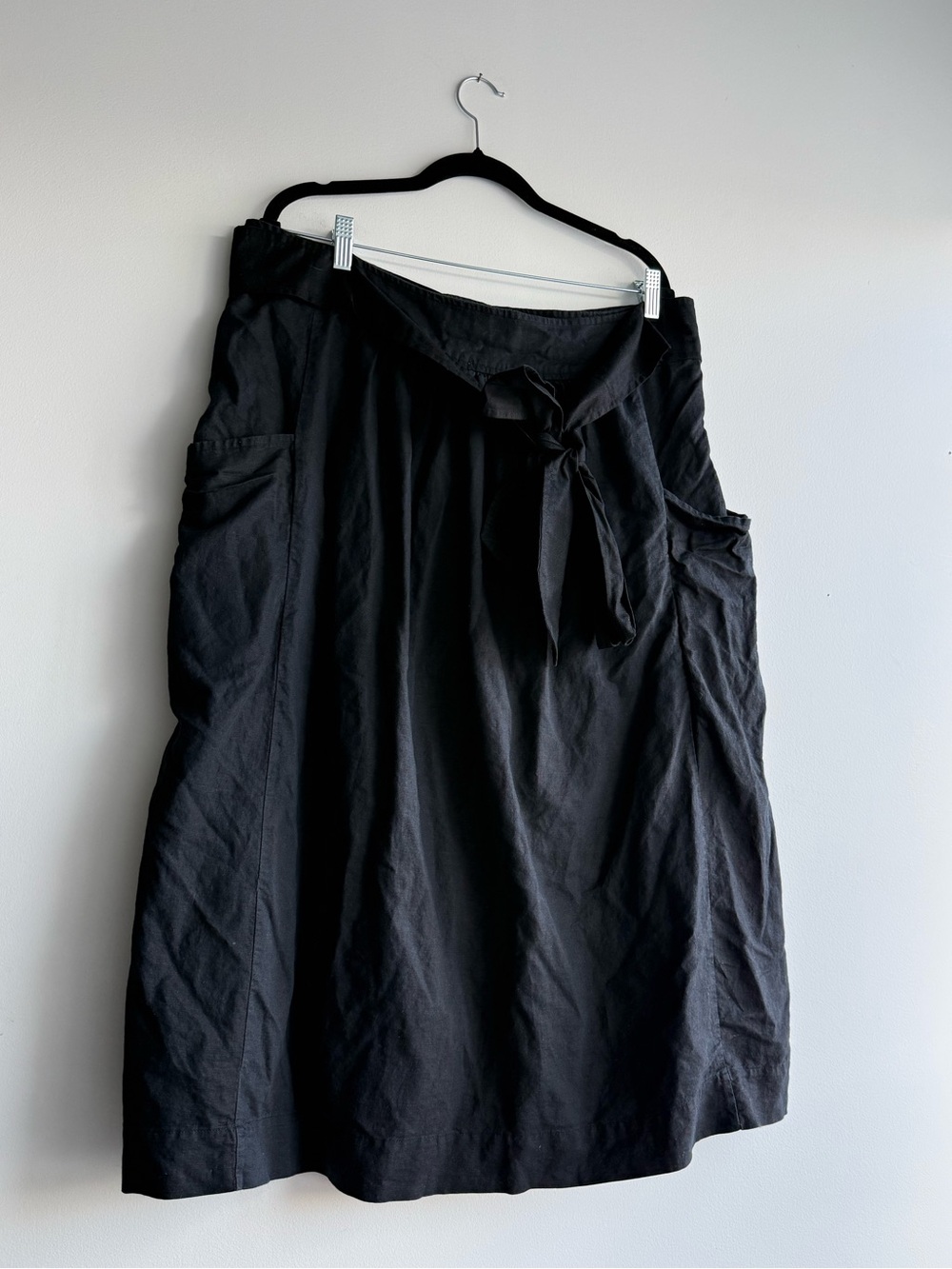 Women's GAP Black Wait Tie Maxi Skirt Size 20